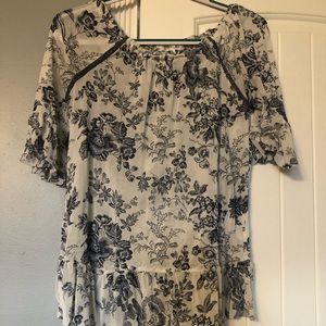 Cute off shoulder top